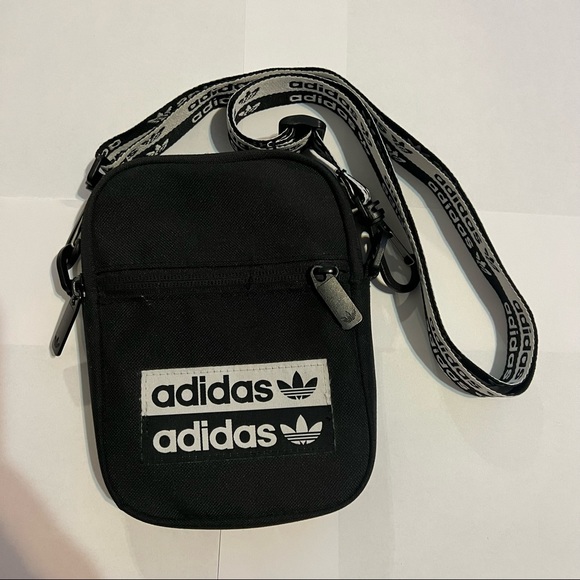 Adidas Crossbody Bag - Picture 1 of 5